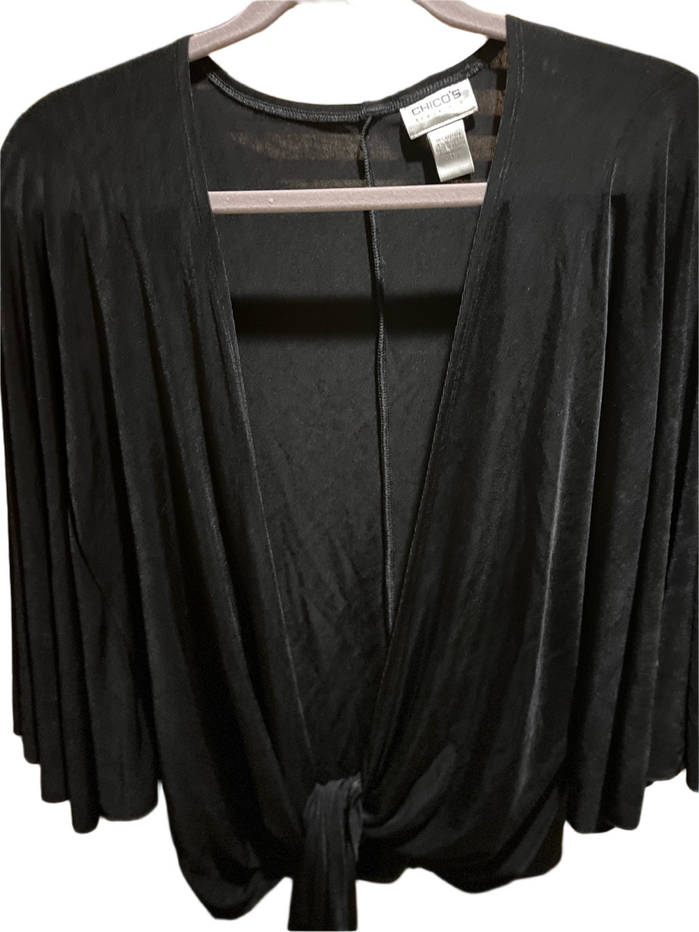 36. WOMENS CHICO’S TRAVELERS 2/L DETAIL TOP